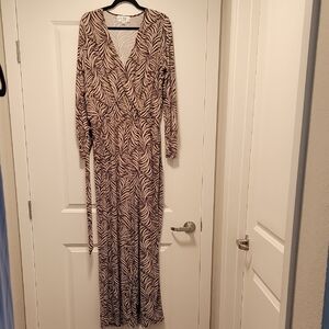 Nikki By Nikki Polous